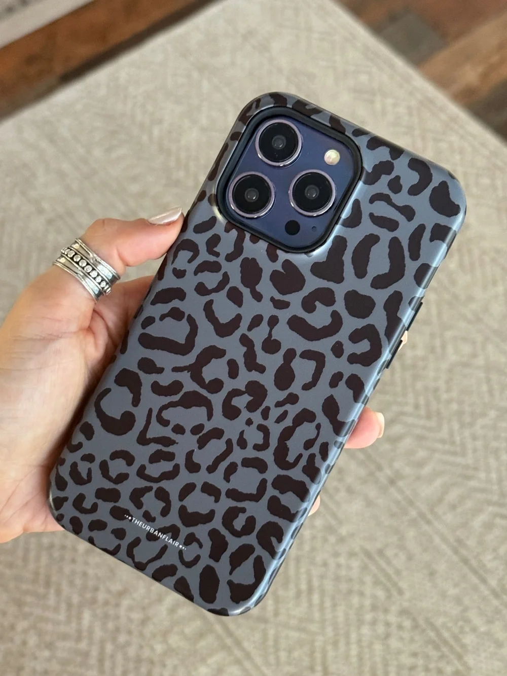 Cool Blue Grey Leopard Print MagSafe Cover For iPhone 14 Pro Max Case